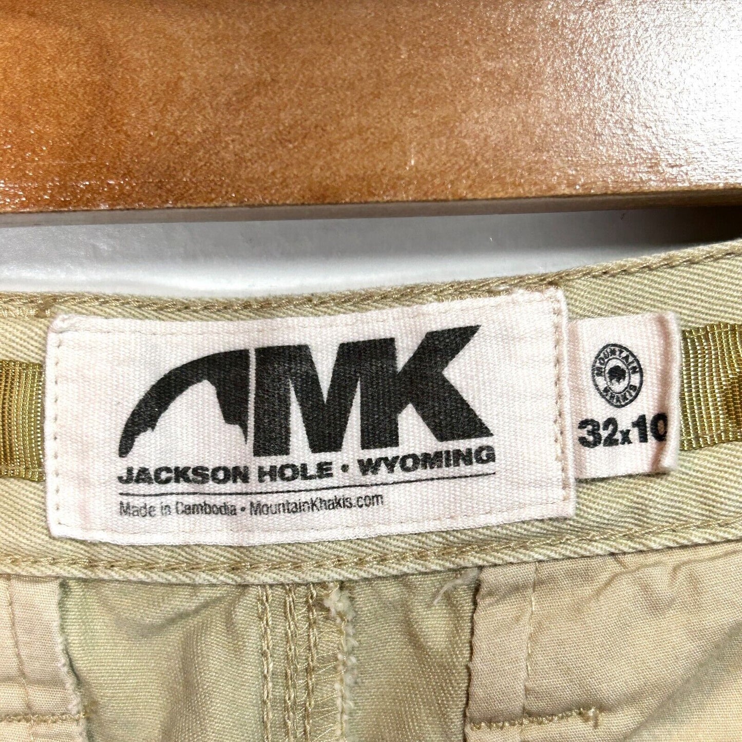 Mountain Khakis Mens 30x9 Shorts MK Broadway Fit Casual Cotton Khaki Wyoming