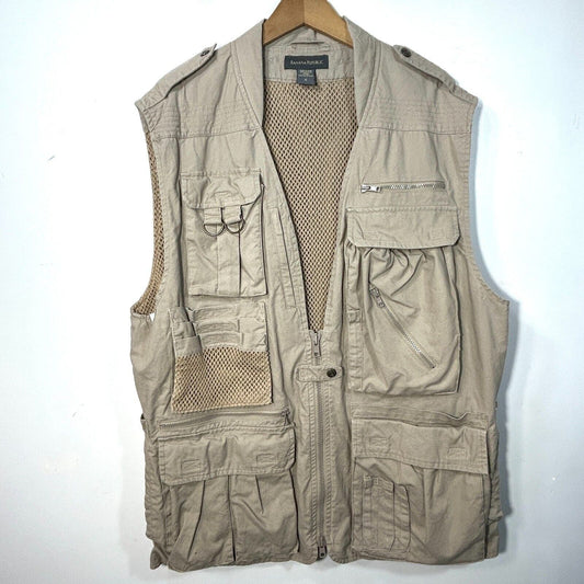 VTG Banana Republic Safari Travel Vest Mens XL Pockets Fish Khaki Vented