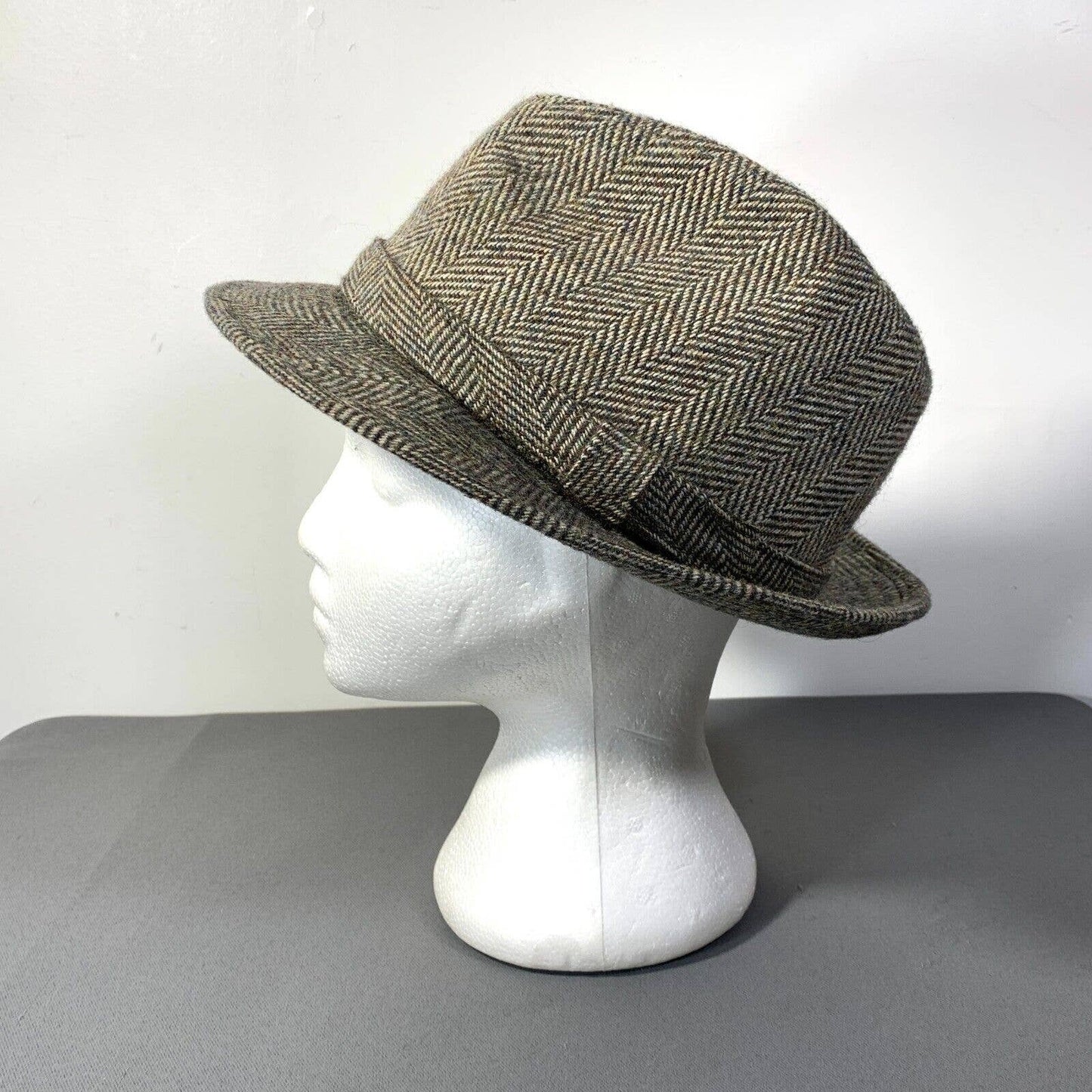 VTG Tweed Fedora Wool Hat Youngan Classic Size M / 7 1/8