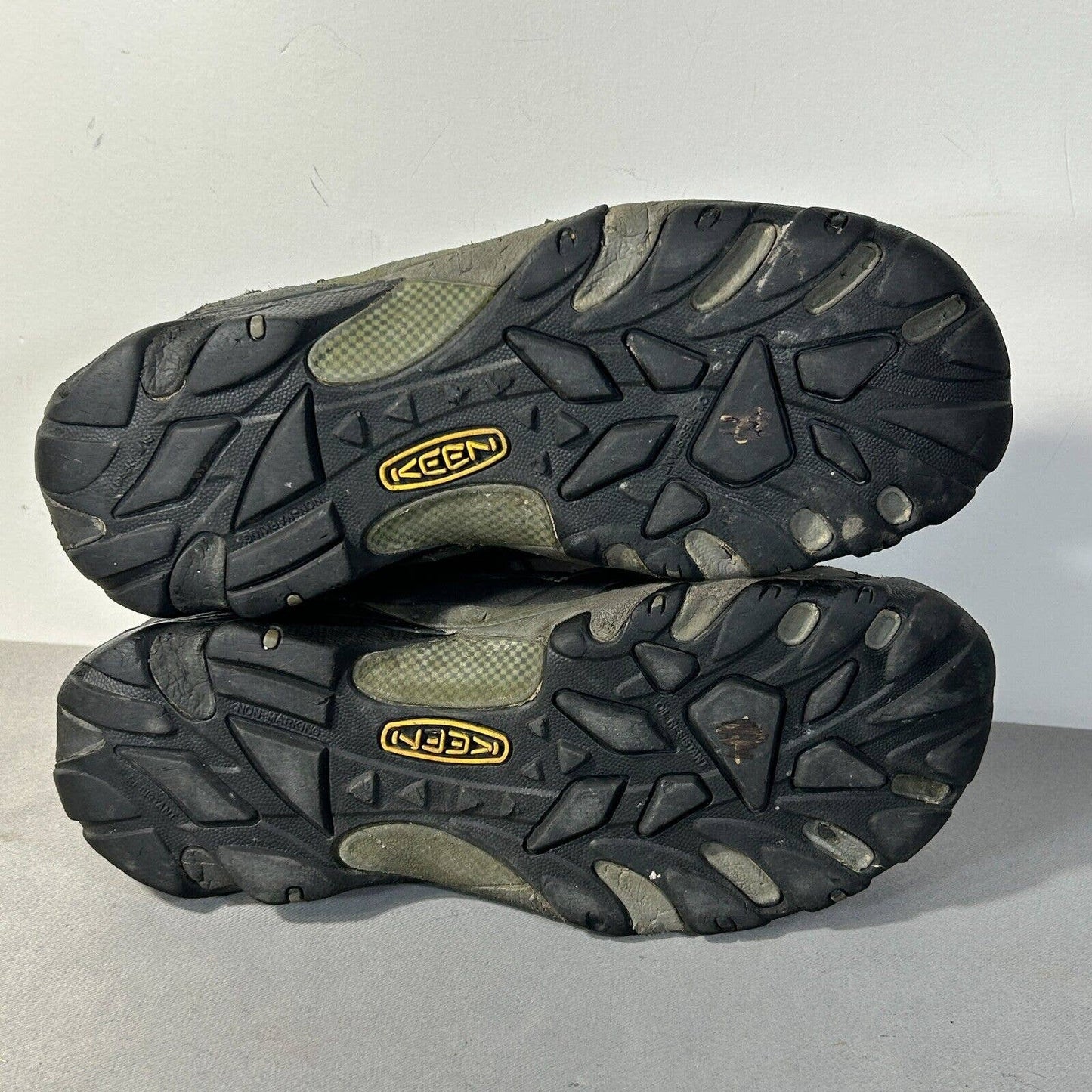 Keen Utility Mens Boulder Mid WP Boots Work Shoes Sz 10 D Steel Toe